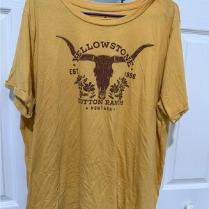 Yellowstone Graphic T-Shirt